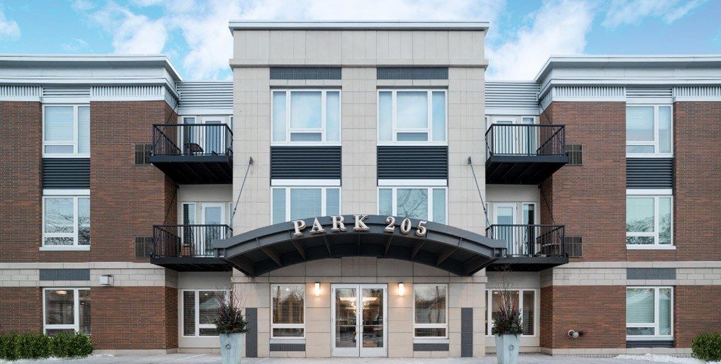 205 W Touhy Ave, Park Ridge, IL 60068