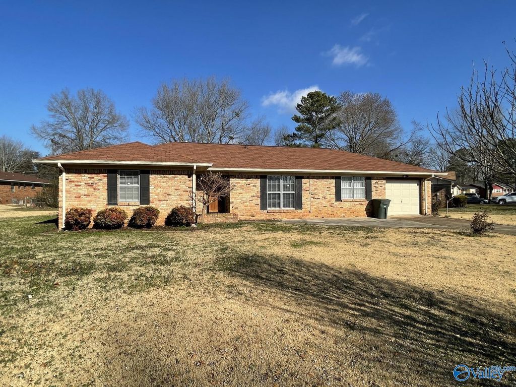 3901 Pickett Dr SW, Huntsville, AL 35805 Trulia