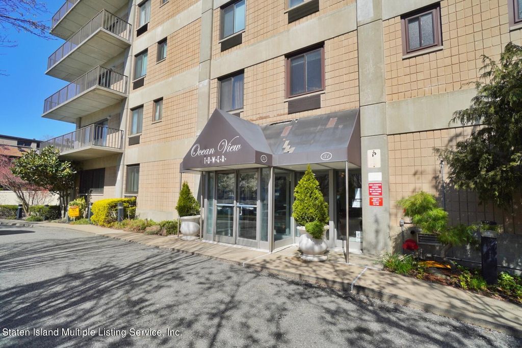 31 Hylan Blvd #6C, Staten Island, NY 10305