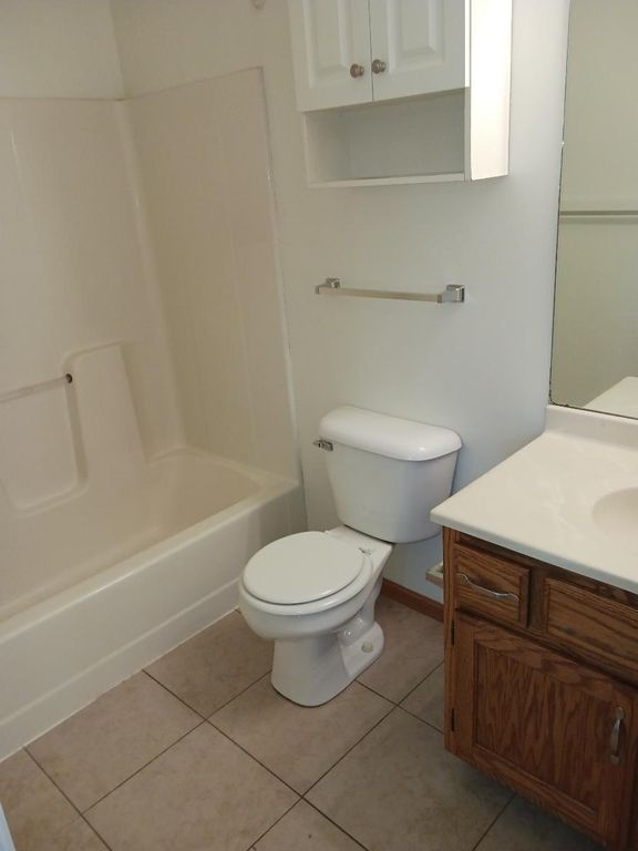 112 S Railroad St D, Gardner, IL 60424 Trulia