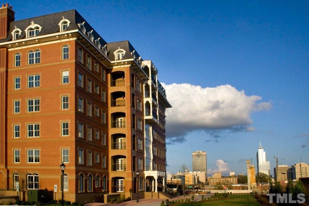 710 Independence Pl #209, Raleigh, NC 27603