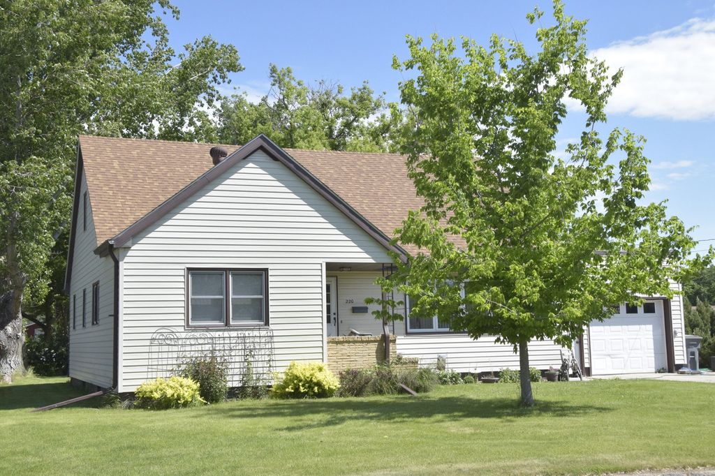 220 12th St W, Mobridge, SD 57601 Trulia