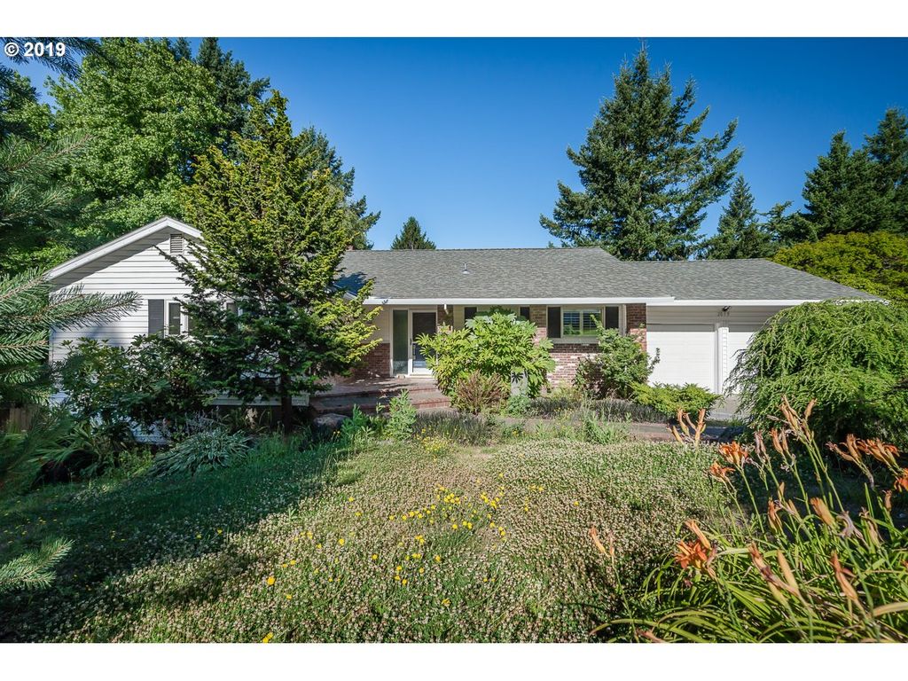 2055 SW 85th Ave, Portland, OR 97225
