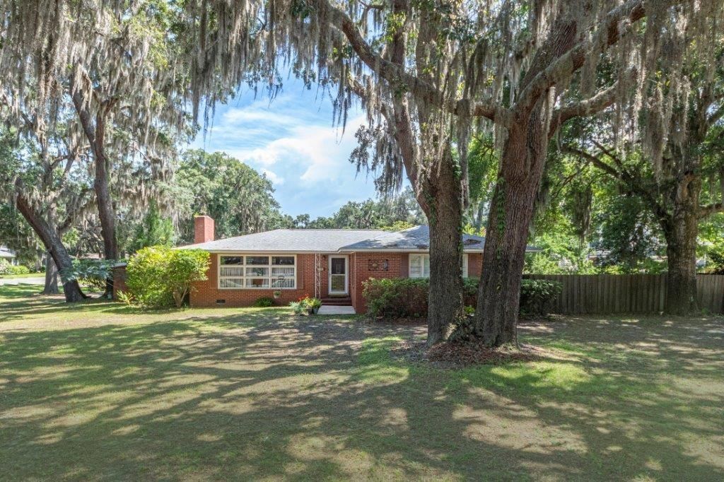701 W Conyers St, Saint Marys, GA 31558