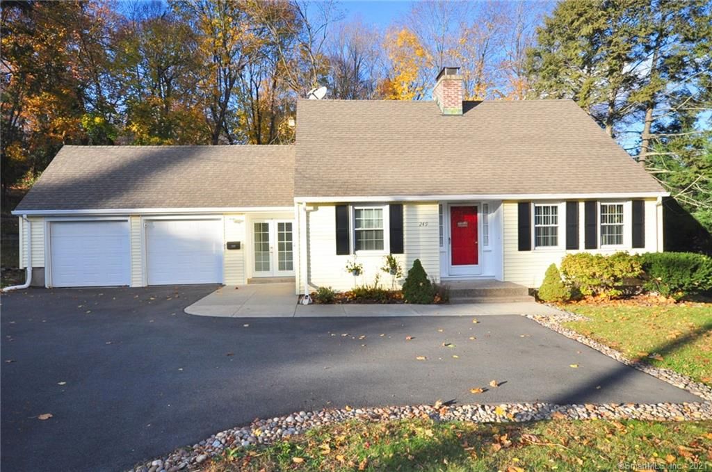 249 Woodland St, Bristol, CT 06010
