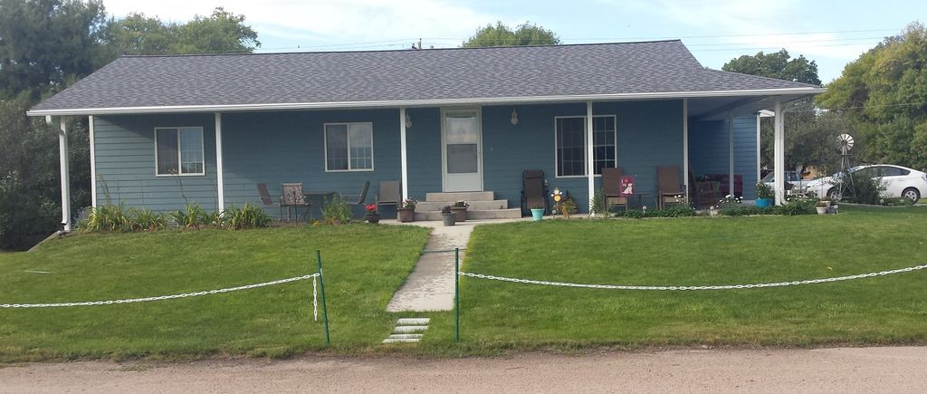321 W East St #3, Ogallala, NE 69153