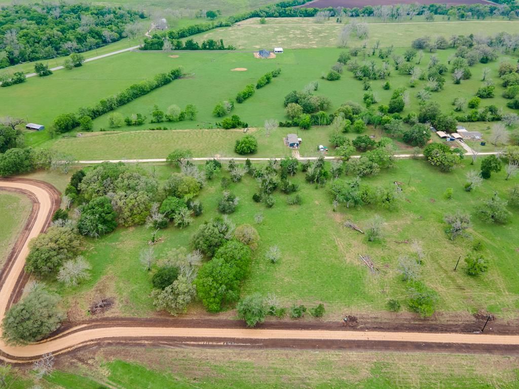 175 Valley Oaks Dr, Van Vleck, TX 77482 Trulia