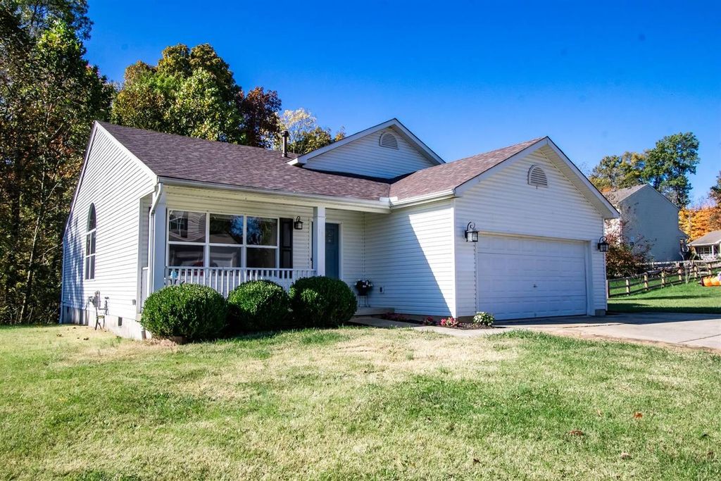 19 Amelia Park Dr, Amelia, OH 3 Bed, 2 Bath SingleFamily Home 28