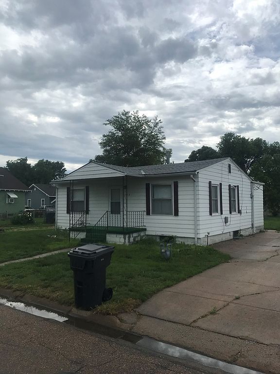 1613 O St, Franklin, NE 68939