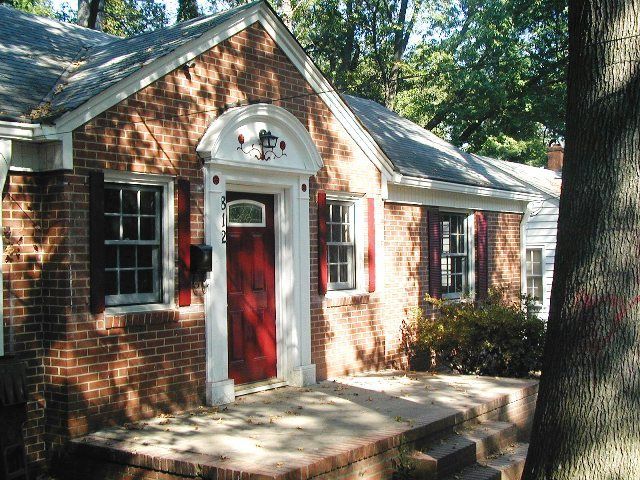 812 W  Markham Ave, Durham, NC 27701