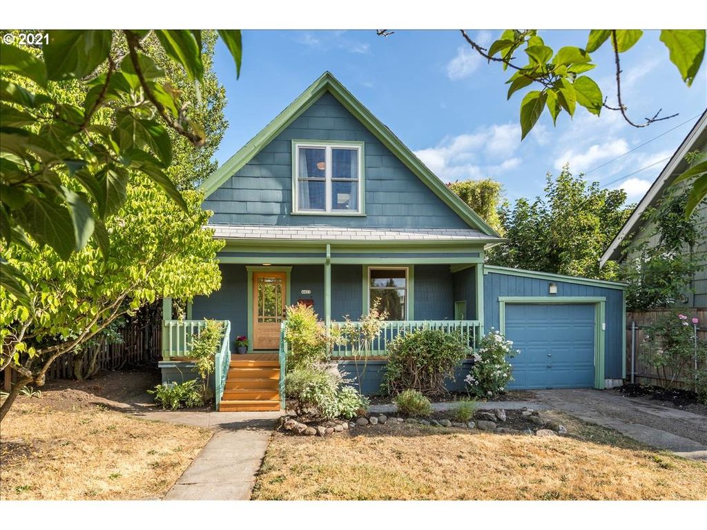 4423 SE Yamhill St, Portland, OR 97215