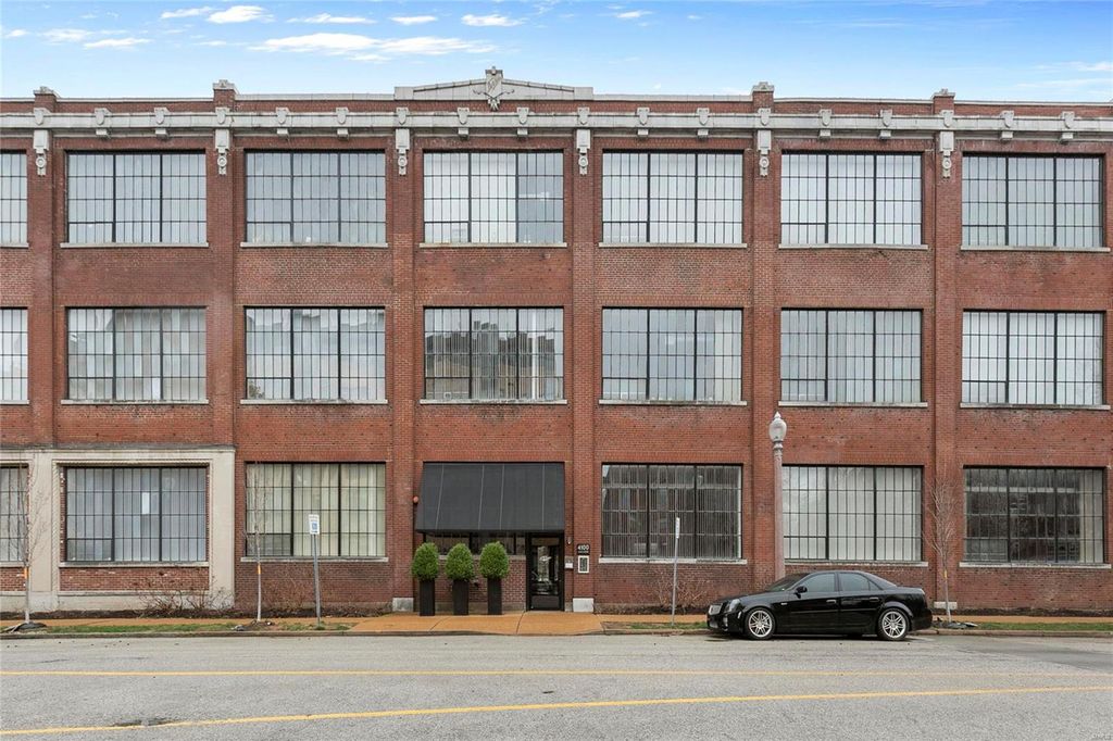 4100 Laclede Ave 109, Saint Louis, MO 63108 See Est. Value, Schools
