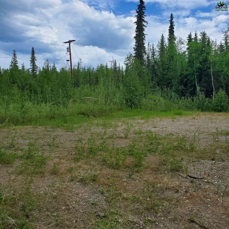 1441 Secluded Dr, North Pole, AK 99705