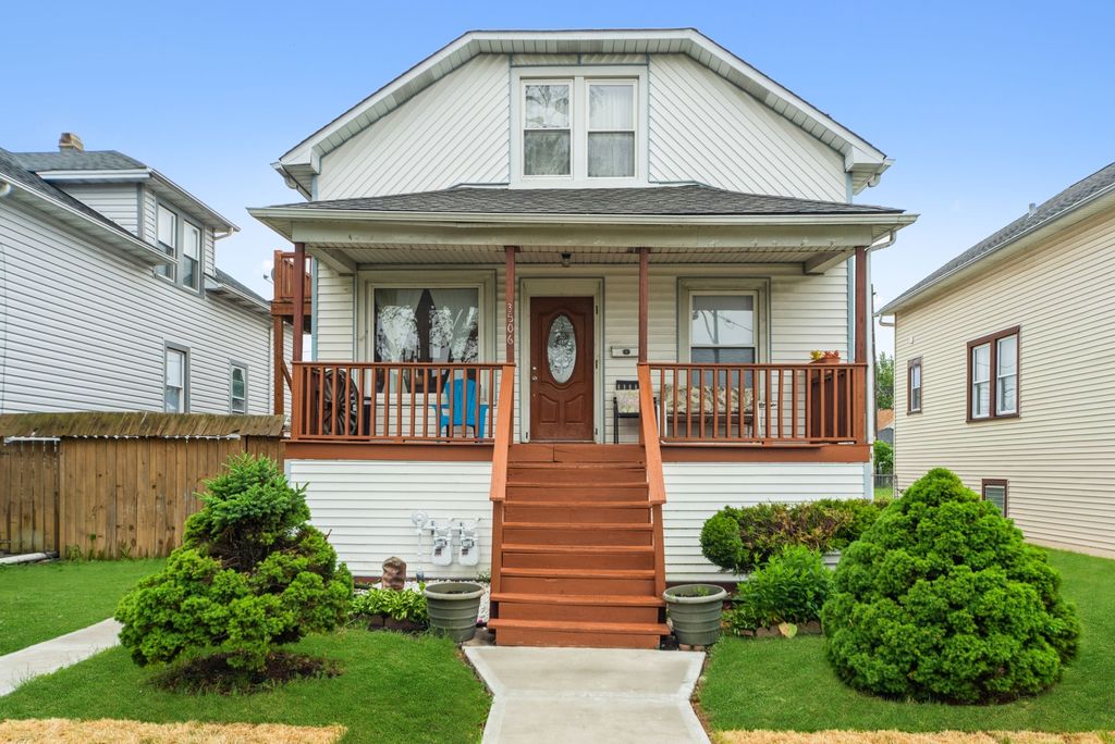 3506 N Nagle Ave, Chicago, IL 60634