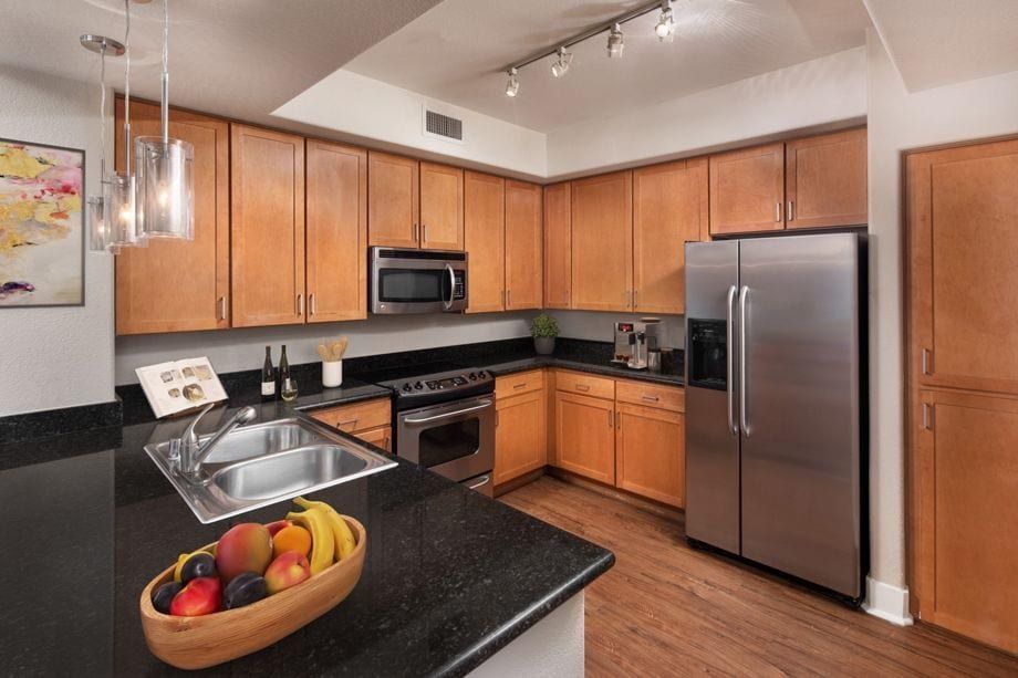 615 E Weber Dr, Tempe, AZ 85281