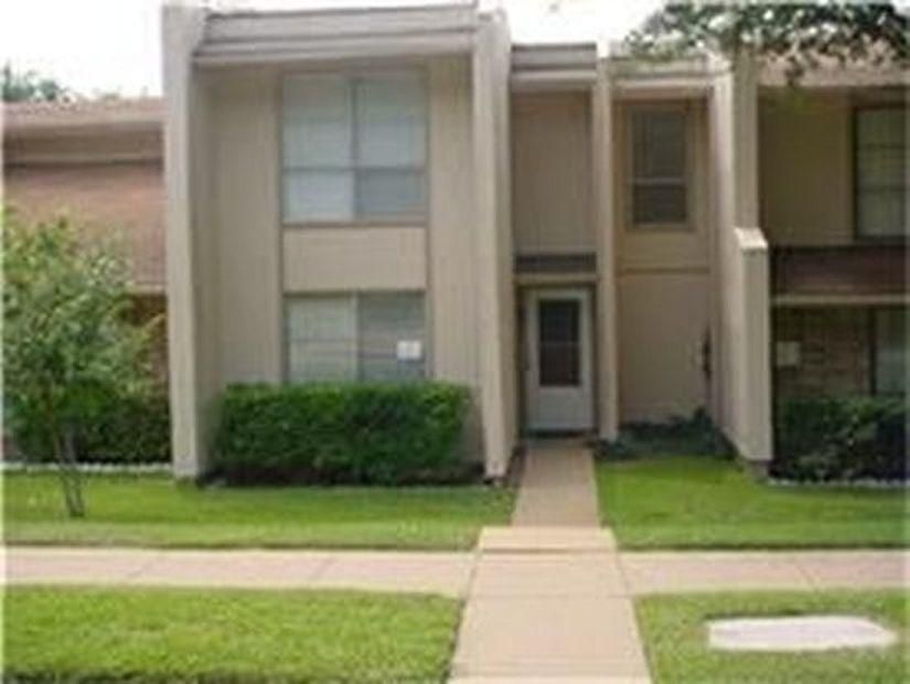 372 Valley Park Dr, Garland, TX 75043