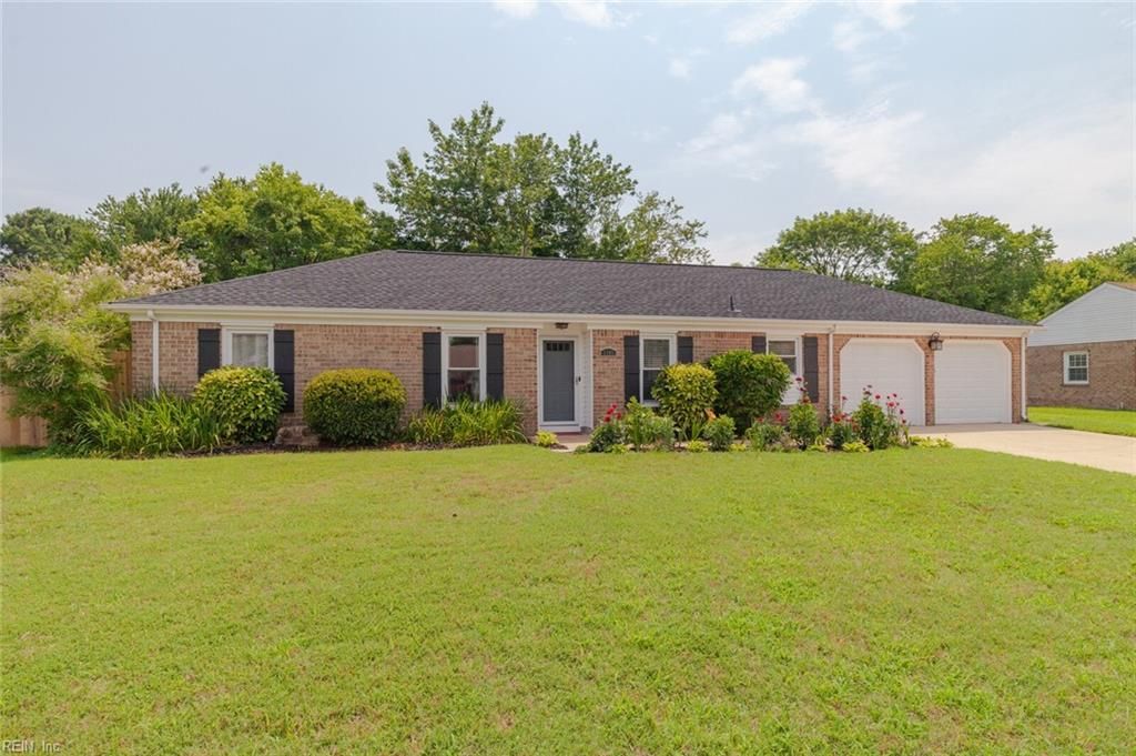1105 Red Mill Blvd, Virginia Beach, VA 23454