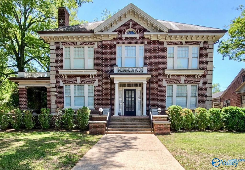651 Jackson St SE, Decatur, AL 35601 | MLS# 1832951 | Trulia
