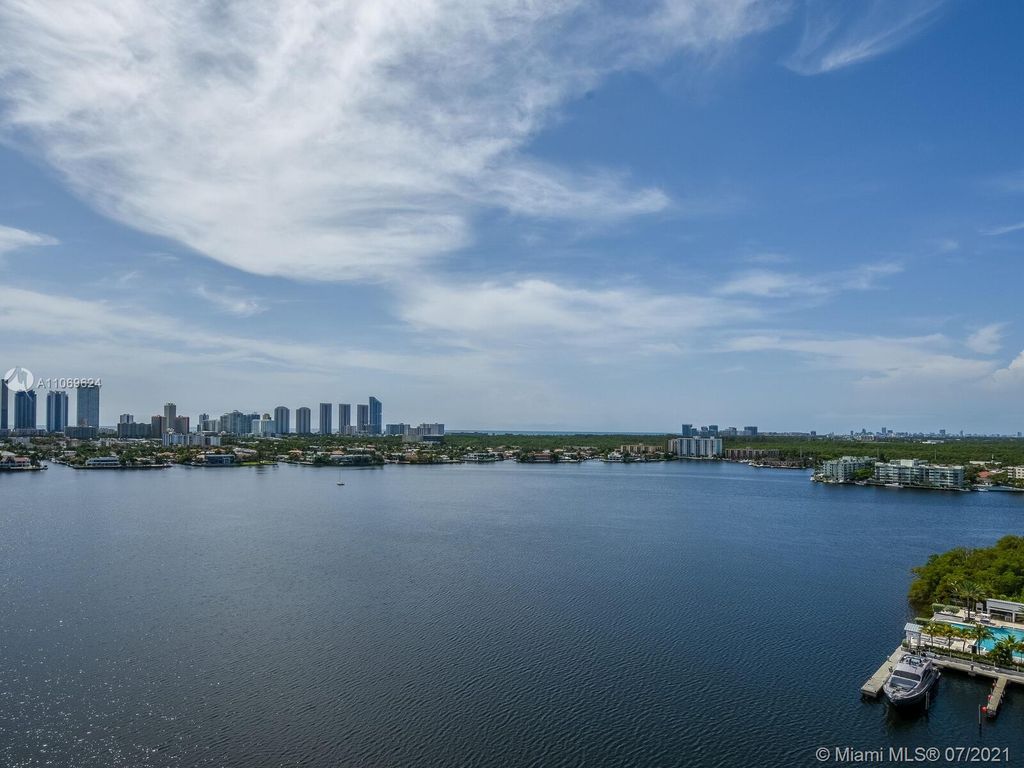 17301 Biscayne Blvd #1609, Aventura, FL 33160
