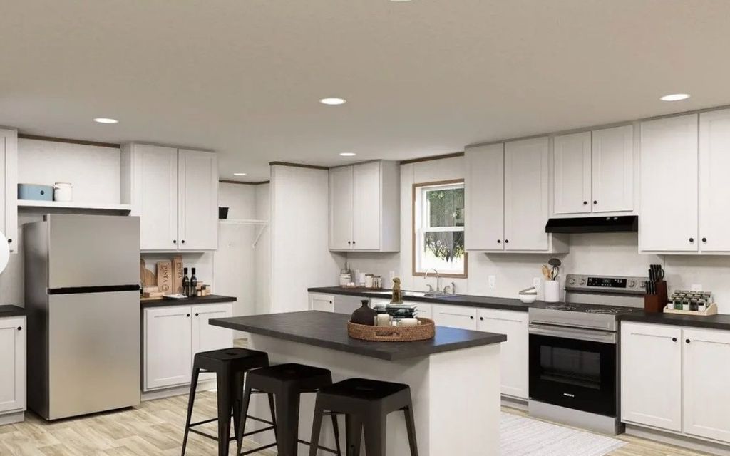 Photo 4 of 