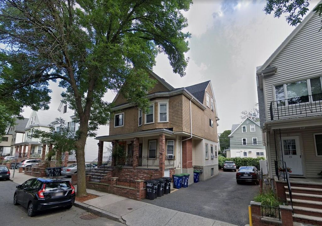 75 Ossipee Rd, Somerville, MA 02144