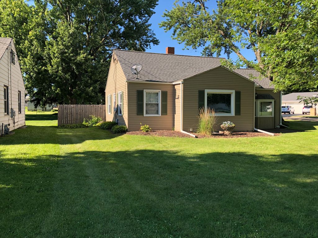 503 W 2nd St, Byron, IL 61010 Trulia