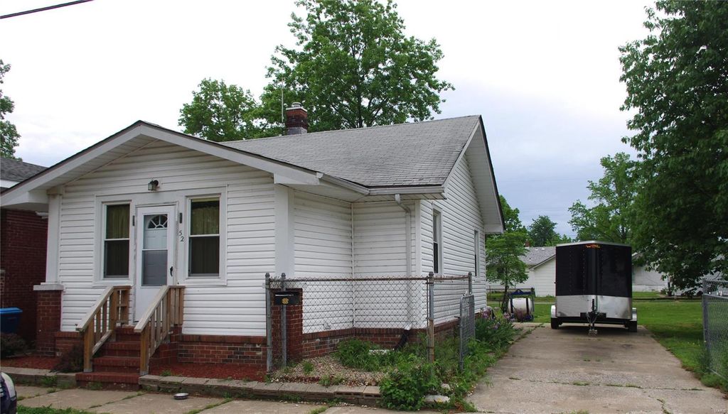 52 W Beach Ave, Wood River, IL 62095 Trulia