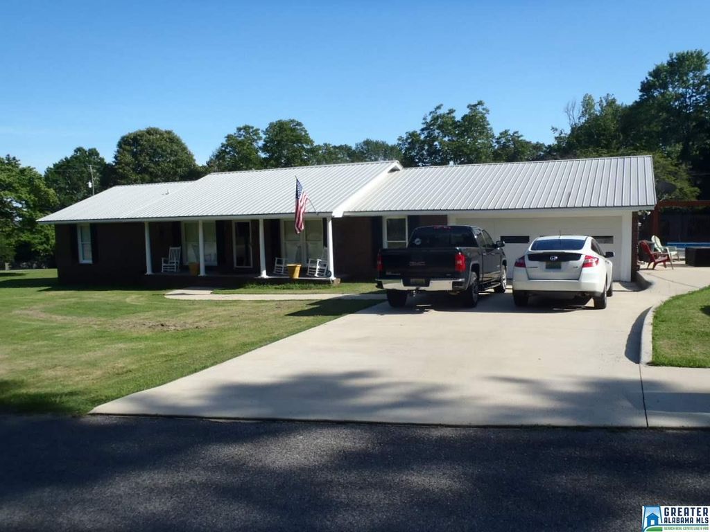 1008 Edgewood Dr, Pell City, AL 35128 - See Est. Value, Schools \u0026 More, image size:1024x768