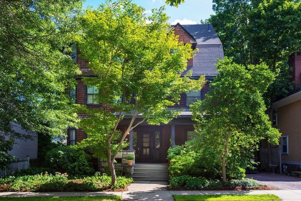 265 Saint Paul St, Brookline, MA 02446