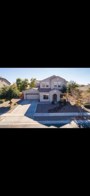 2733 E Tina Ln, Gilbert, AZ 85298