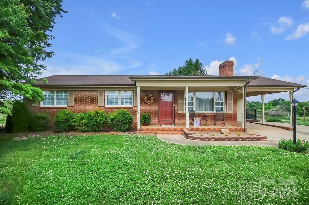 1609 Troy Rd, Shelby, NC 28150