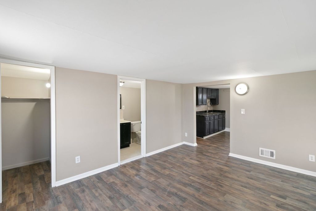 The Redford Apartments Redford, MI Trulia