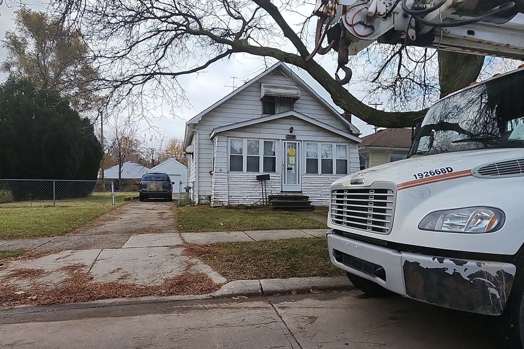 7218 Standard Ave, Center Line, MI 48015 Trulia