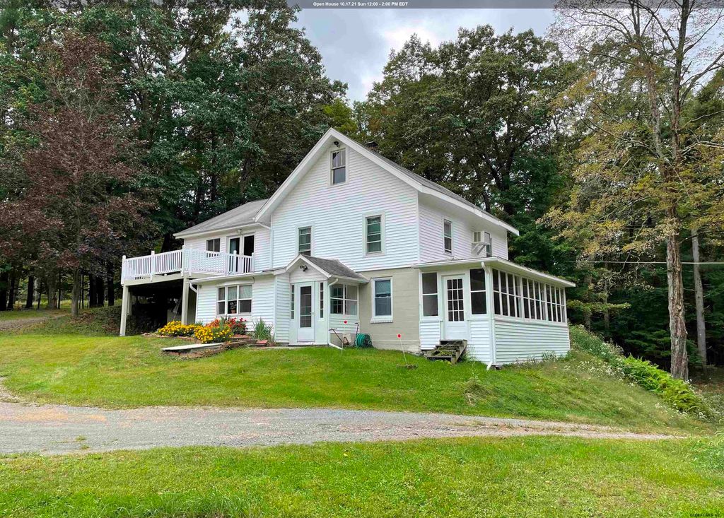 410 Miller Rd, East Greenbush, NY 12061