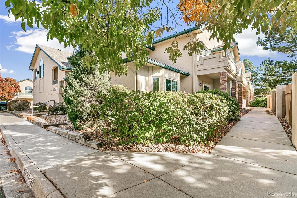 8757 E Dry Creek Road Bldg 8757 Unit 1511, Englewood, CO 80112 Condo