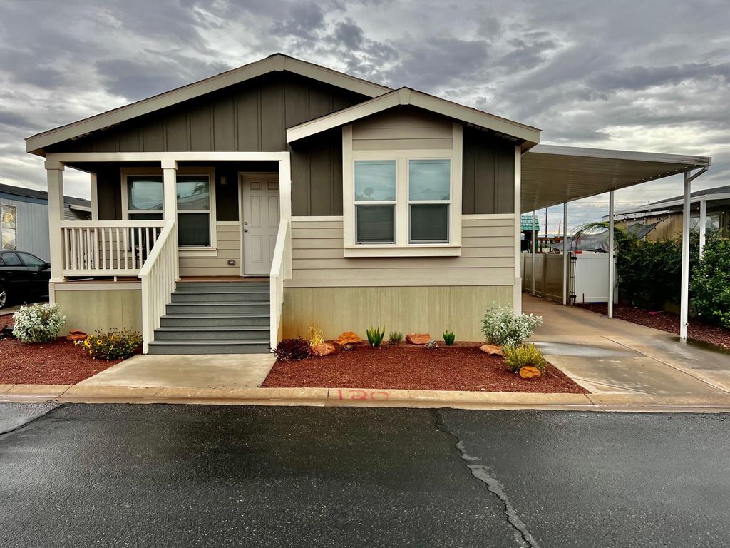 1450 N Dixie Downs Rd 120, Saint UT 84770 MLS 23243995