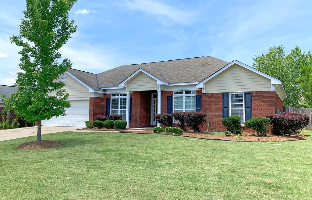 9161 Garrett Lake Dr, Midland, GA 4 Bed, 2 Bath SingleFamily Home