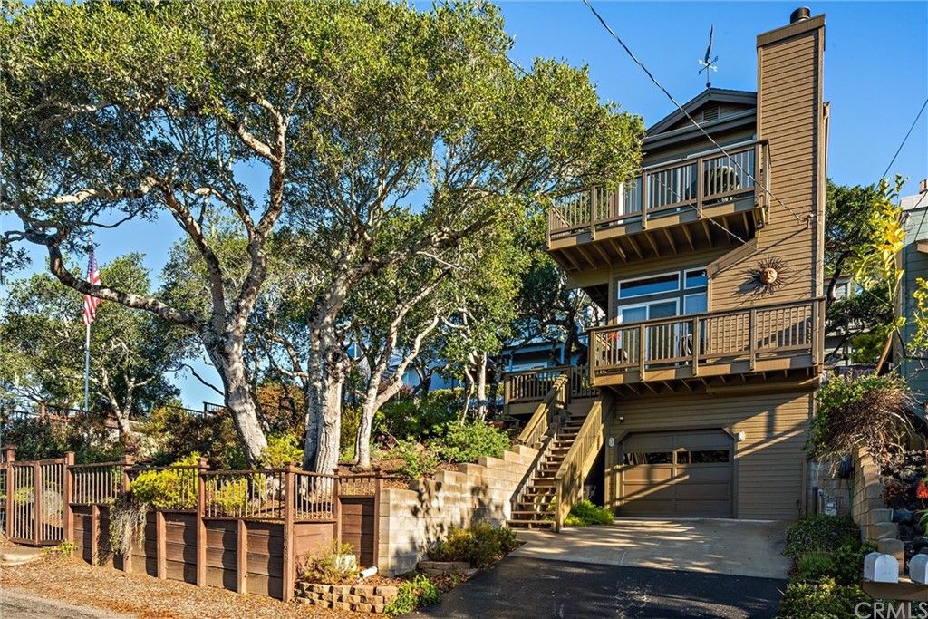 1692 Saint James Rd, Cambria, CA 93428