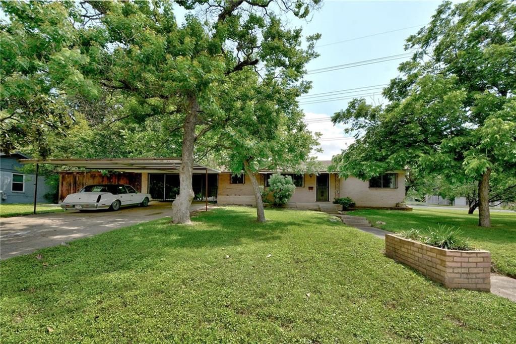 4821 Roundup Trl, Austin, TX 78745