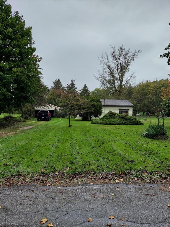 1580 Cunningham Rd, Jackson, MI 49201