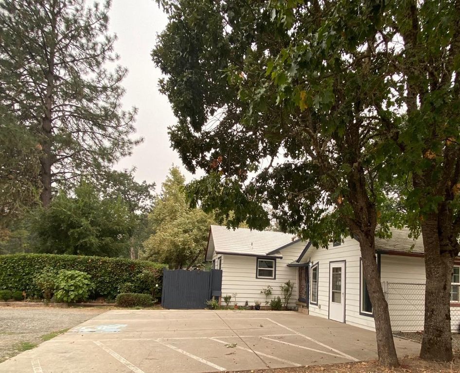 118 W Palmer St, Cave Junction, OR 97523 Trulia