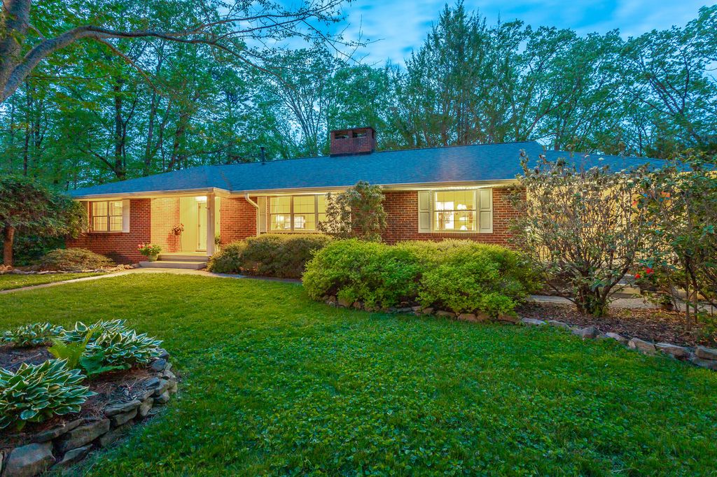 205 Arrow Dr, Signal Mountain, TN 37377 Trulia