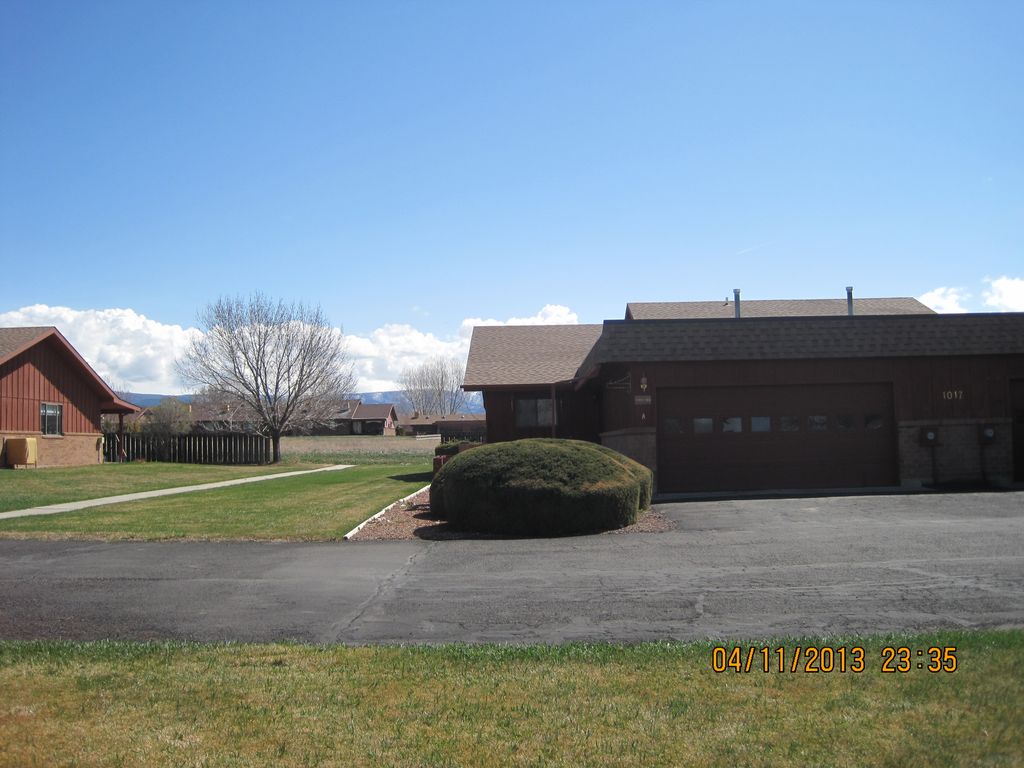 1017 Phillips Ct #A, Montrose, CO 81401