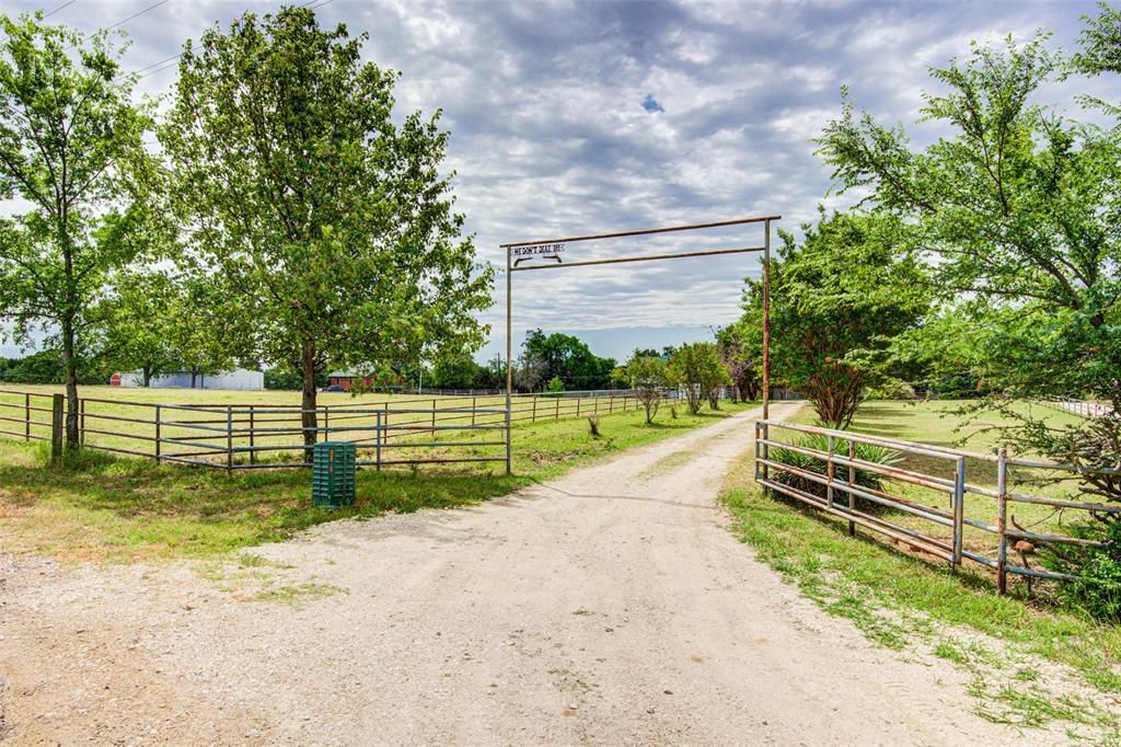 408 Earl Rd, Sadler, TX 76264 Trulia
