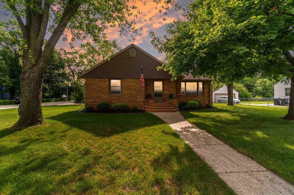 2097 Prairie Ave, Beloit, WI 53511 MLS 1914117 Trulia