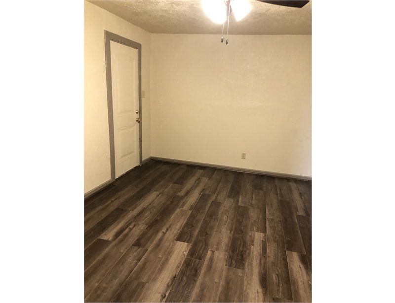 5919 Tuskegee St, Houston, TX 77091