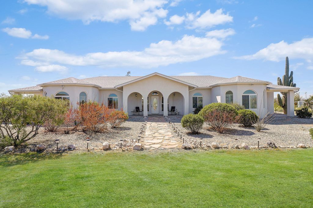 16805 W Dove Valley Rd, Surprise, AZ 4 Bed, 3 Bath SingleFamily Home