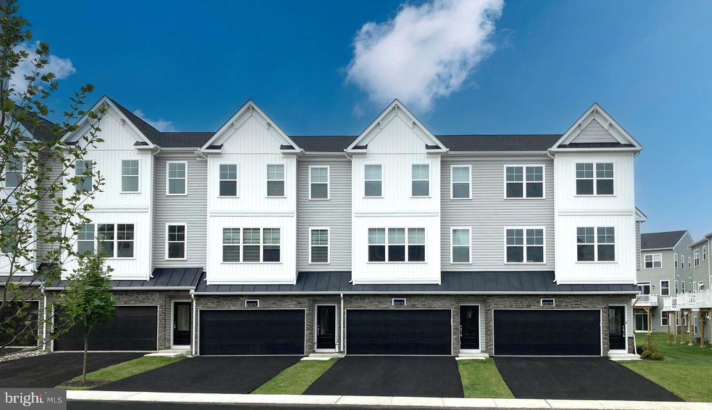 20 Warren Dr 10, Chalfont, PA 18914 MLS PABU2062768 Trulia