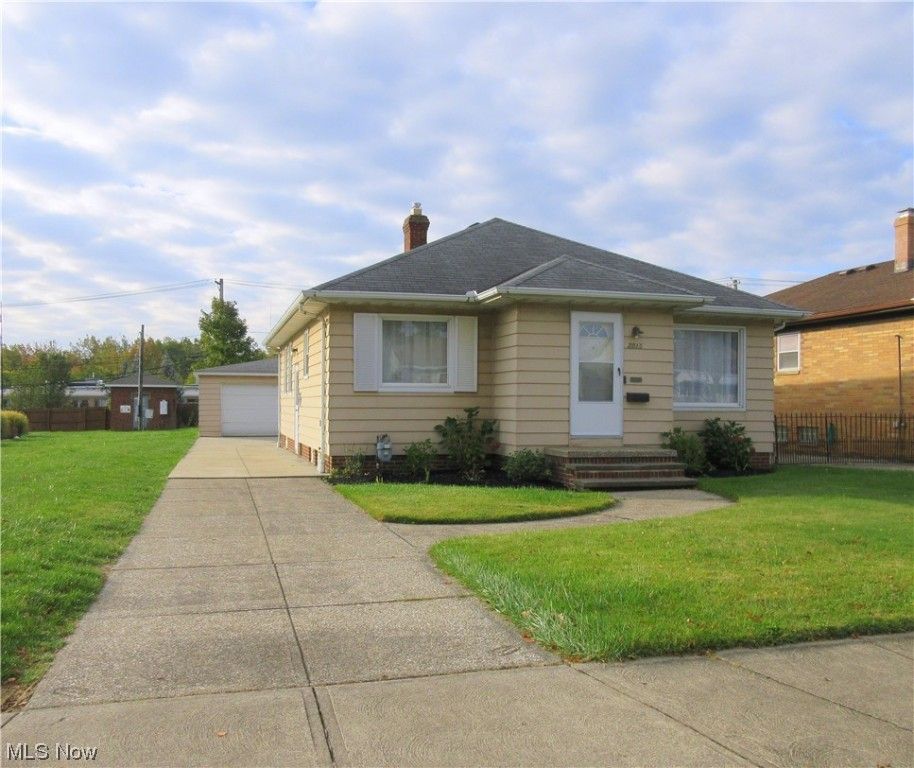 2015 Brookdale Ave, Parma, OH 44134 Trulia