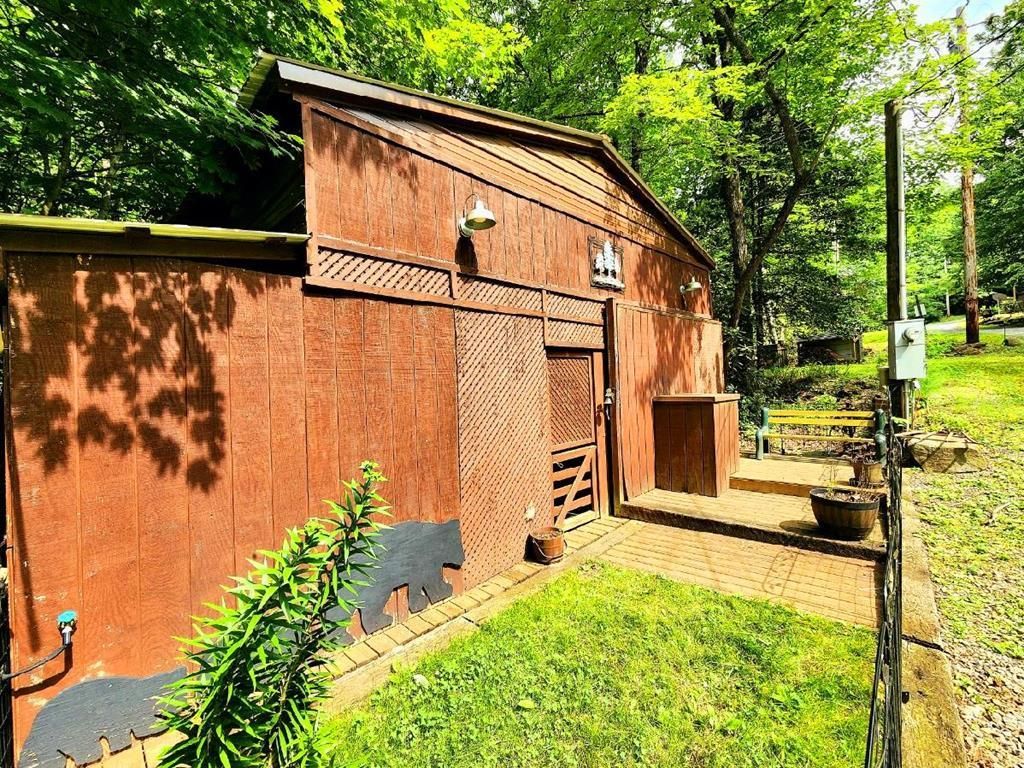 4860 Hooper Hwy, Cosby, TN 37722 Trulia